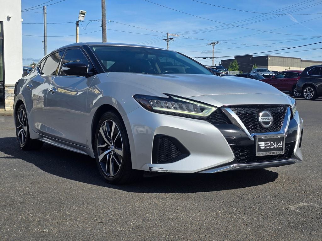 2019 Nissan Maxima — interior view
